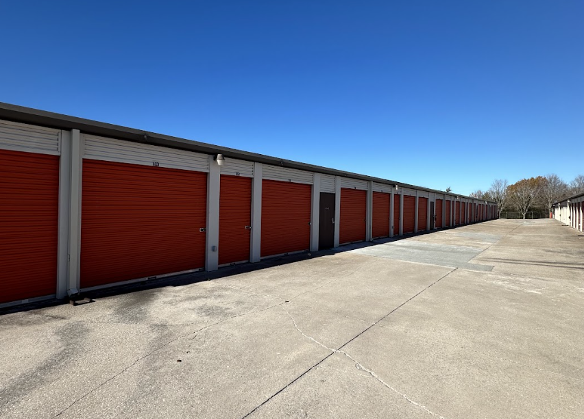 Drive Up Access Storage Units in Branson West, MO